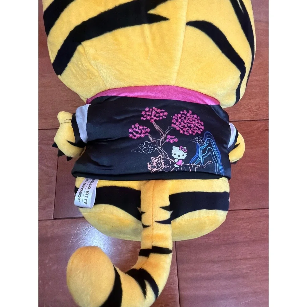 Kidrobot Hello Kitty Tiger Plush Yellow‎ Black Bomber Jacket 12